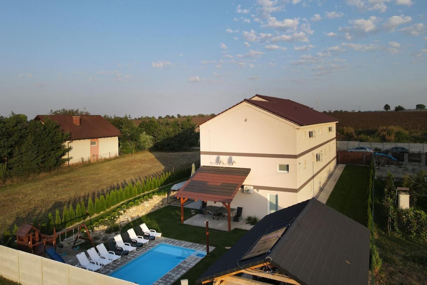 Rezidencia Podhajska Aparthotel Bagian luar foto