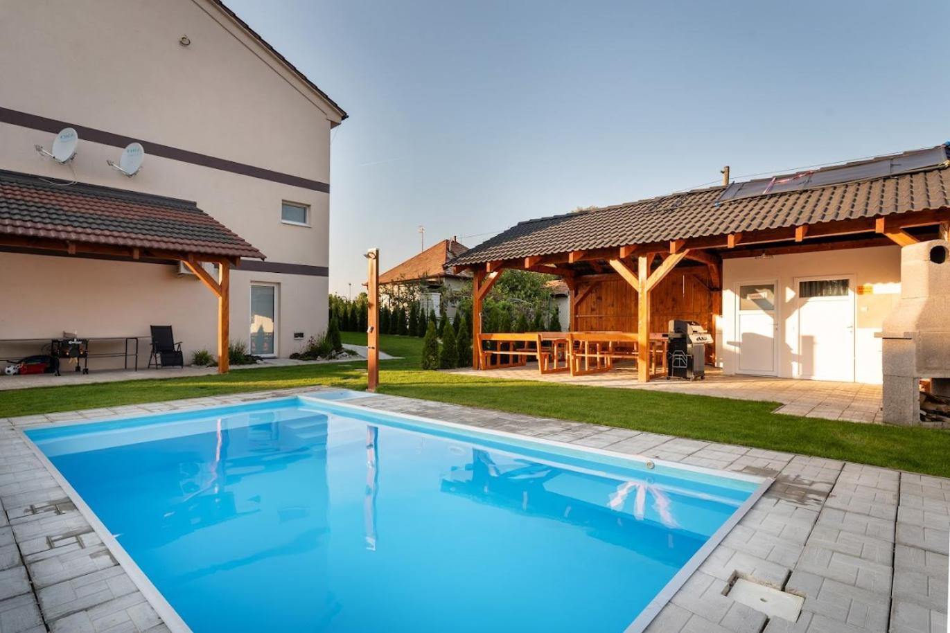 Rezidencia Podhajska Aparthotel Bagian luar foto