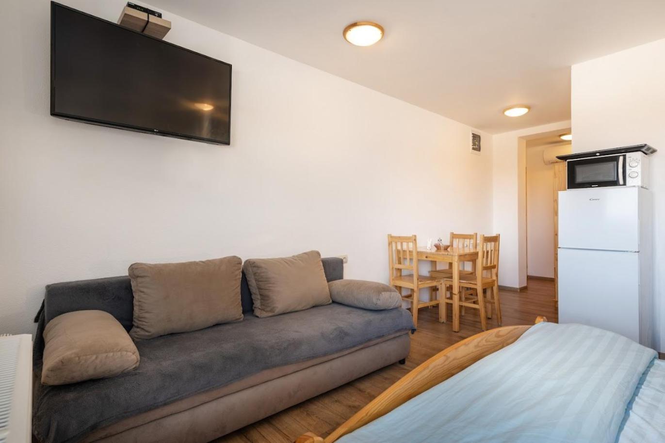 Rezidencia Podhajska Aparthotel Bagian luar foto