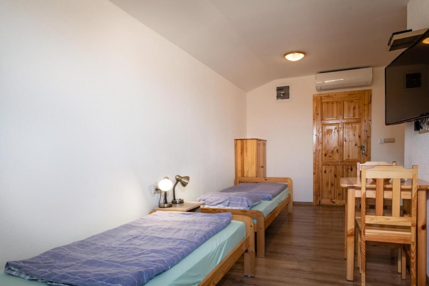 Rezidencia Podhajska Aparthotel Bagian luar foto