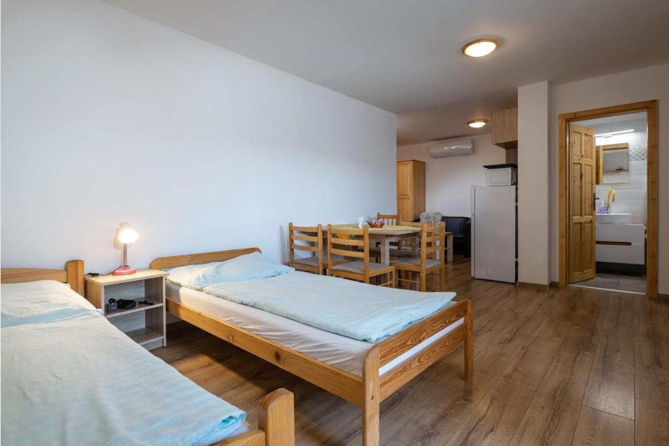 Rezidencia Podhajska Aparthotel Bagian luar foto