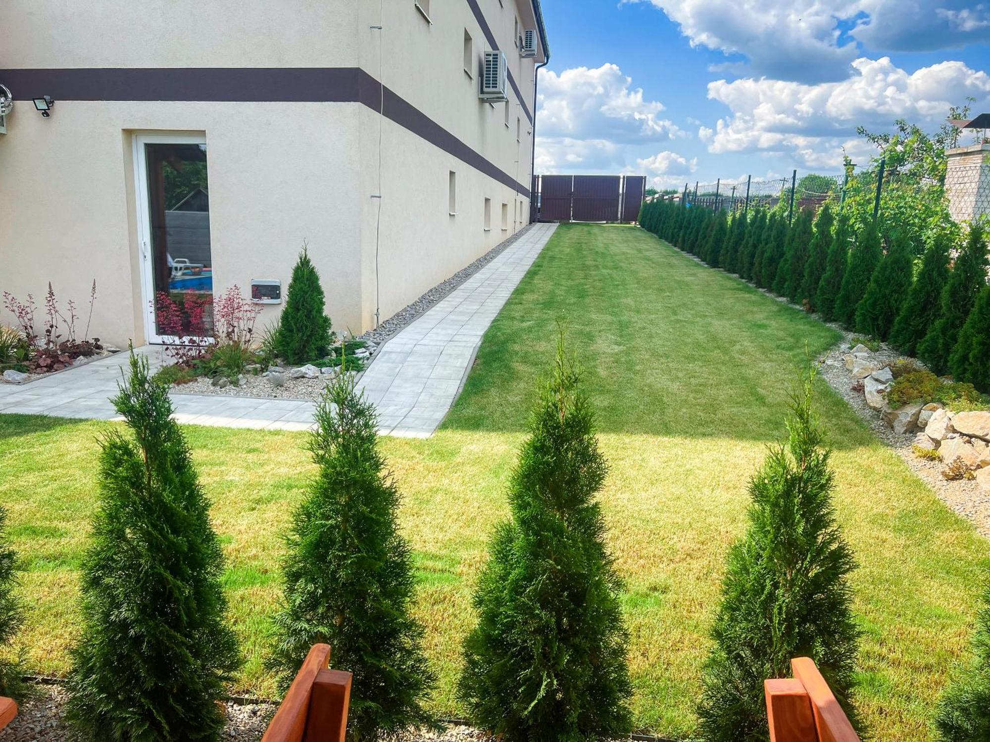 Rezidencia Podhajska Aparthotel Bagian luar foto